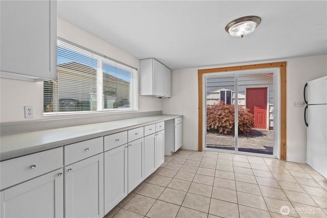3237 Solie Avenue, Bremerton, WA 98310