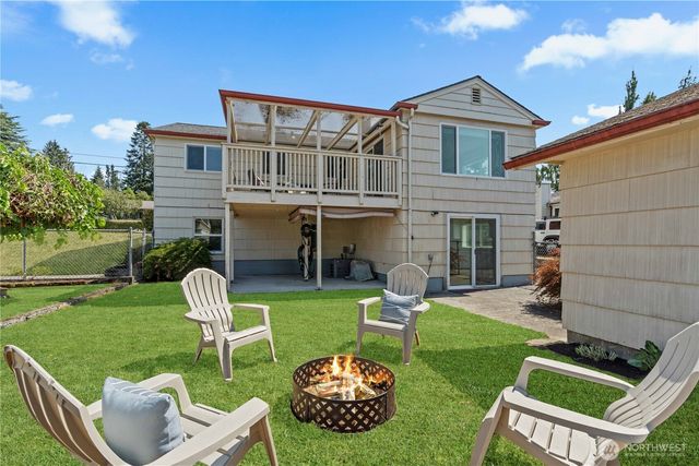 3237 Solie Avenue, Bremerton, WA 98310