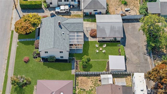3237 Solie Avenue, Bremerton, WA 98310