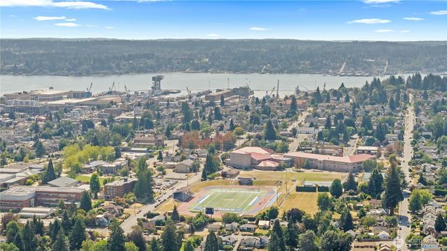 3237 Solie Avenue, Bremerton, WA 98310