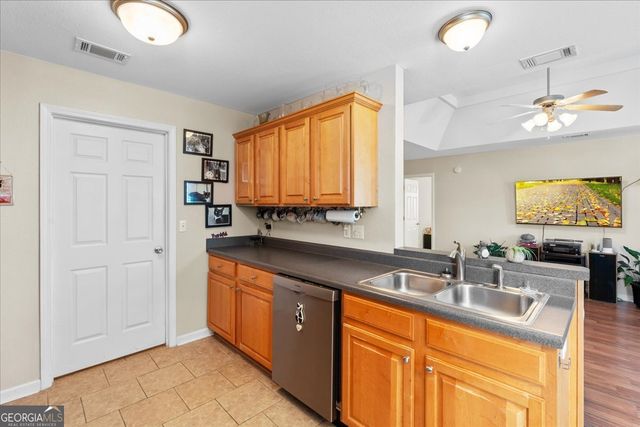 125 Amber Drive, Byron, GA 31008