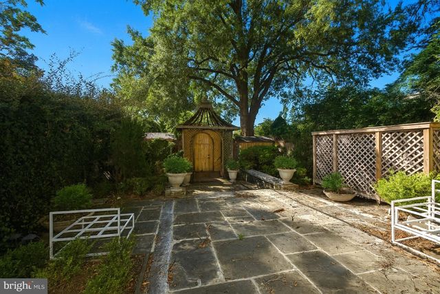 3308 R ST NW, Washington, DC 20007