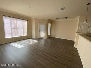 8290 GATE Parkway 1211, Jacksonville, FL 32216