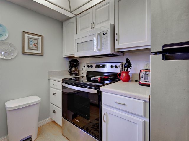 700 GOLDEN BEACH BV 121, Venice, FL 34285