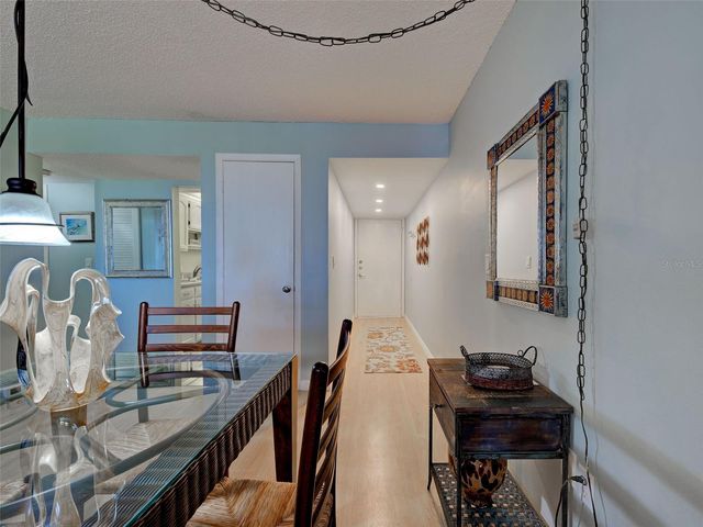 700 GOLDEN BEACH BV 121, Venice, FL 34285