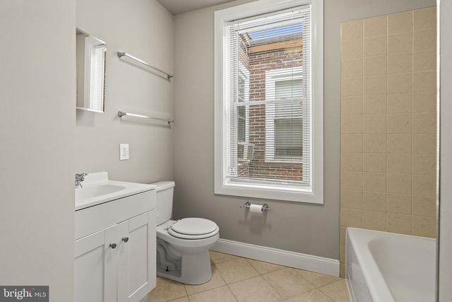 2527 N 18TH ST, Philadelphia, PA 19132