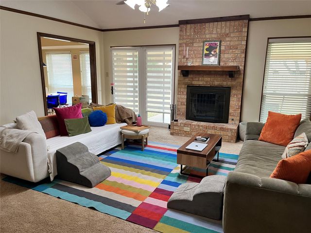 11505 Charred Oak DR, Austin, TX 78759