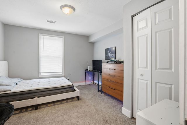3202 W 67th Street, Davenport, IA 52806