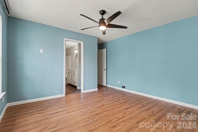 2648 Stream Bank Drive, Charlotte, NC 28269