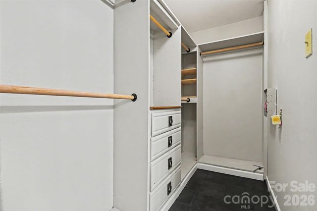 2648 Stream Bank Drive, Charlotte, NC 28269