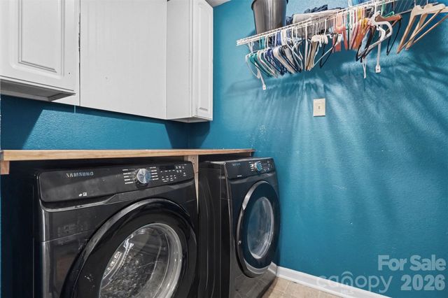 2648 Stream Bank Drive, Charlotte, NC 28269