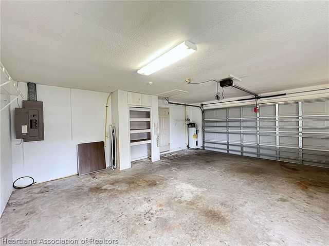 111 Revson Avenue, Sebring, FL 33876