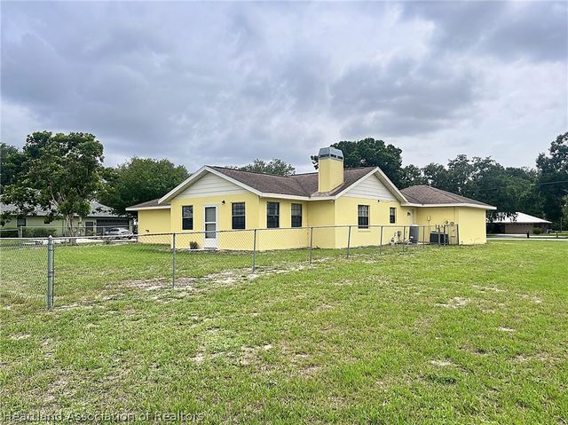 111 Revson Avenue, Sebring, FL 33876
