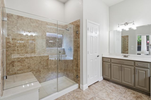 15701 Crown Cove Lane, Frisco, TX 75035