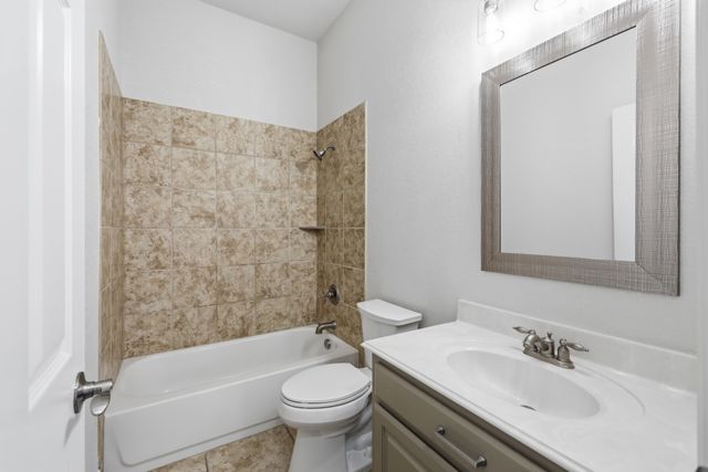 15701 Crown Cove Lane, Frisco, TX 75035