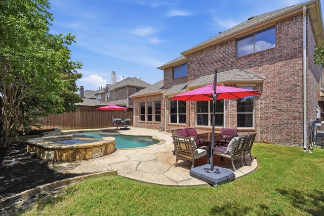 15701 Crown Cove Lane, Frisco, TX 75035