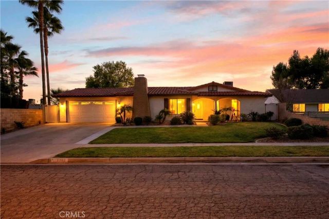 3803 28th, Highland, CA 92346