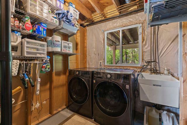 7501 82nd Avenue N, Brooklyn Park, MN 55445