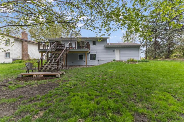 7501 82nd Avenue N, Brooklyn Park, MN 55445