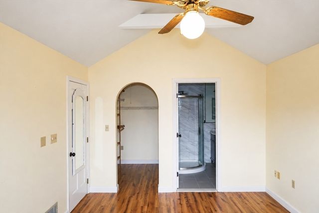 41 Burnett Rd 41, Revere, MA 02151