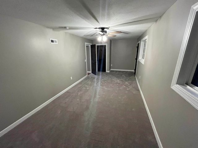 25130 Valley Dr Drive, Bettendorf, IA 52722