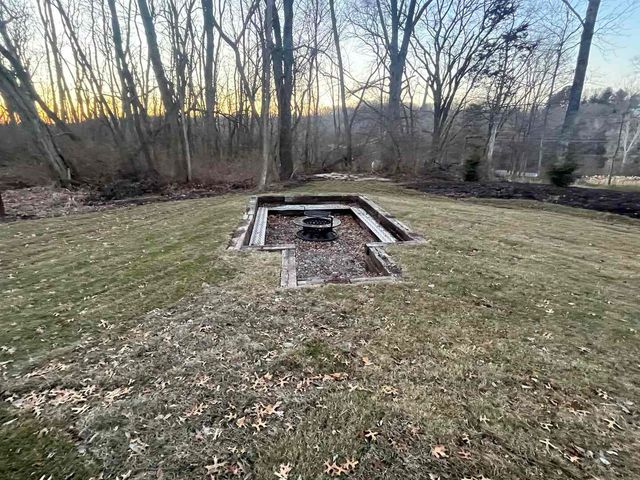 25130 Valley Dr Drive, Bettendorf, IA 52722