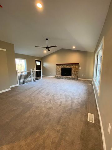 25130 Valley Dr Drive, Bettendorf, IA 52722