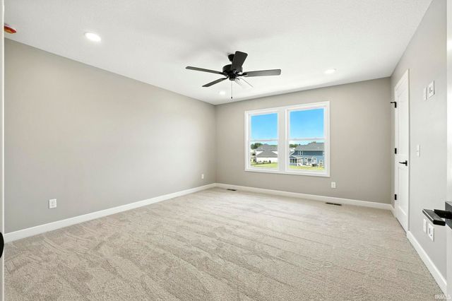 1216 Switchfoot Drive, Huntertown, IN 46748