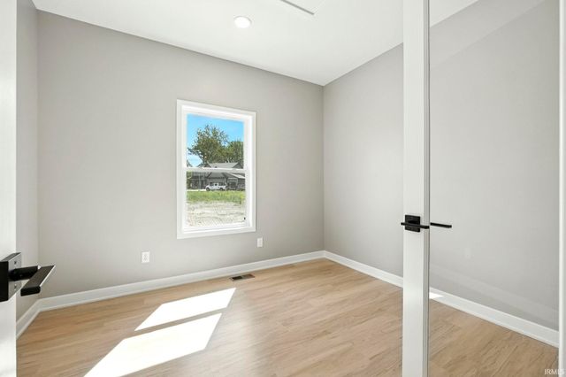1216 Switchfoot Drive, Huntertown, IN 46748