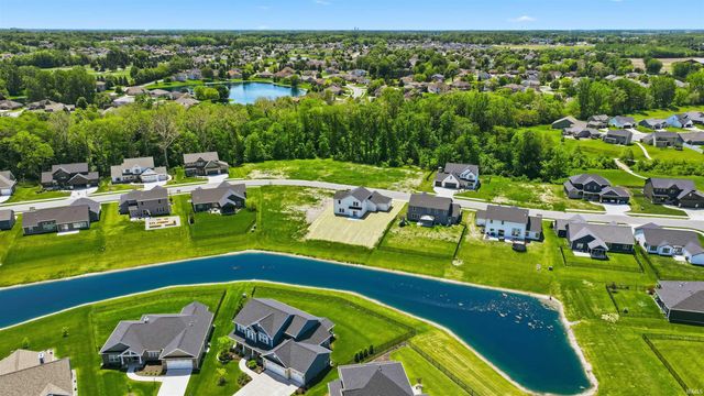 1216 Switchfoot Drive, Huntertown, IN 46748