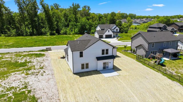 1216 Switchfoot Drive, Huntertown, IN 46748