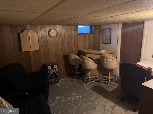 34 WOODLAND DR, Jacobus, PA 17407