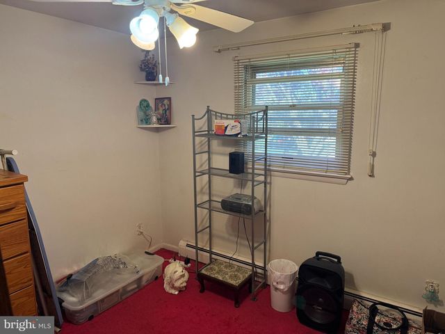 34 WOODLAND DR, Jacobus, PA 17407