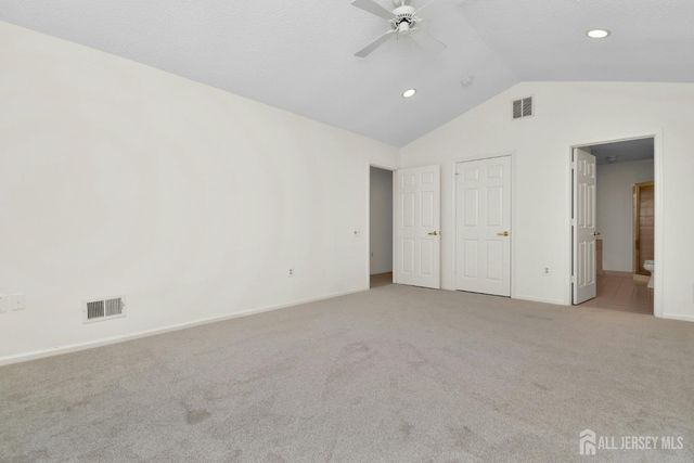 277 E Nighthawk Drive, Monroe, NJ 08831