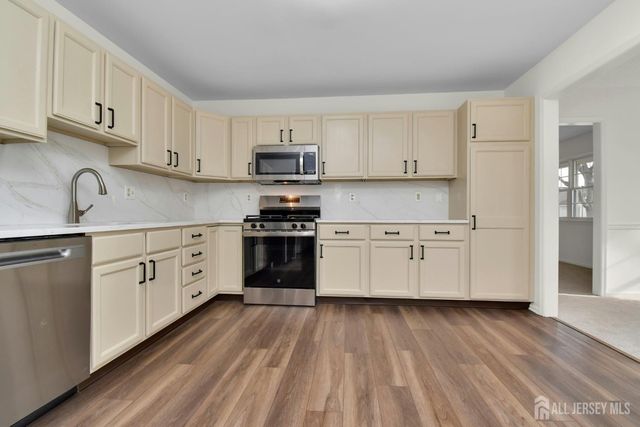 277 E Nighthawk Drive, Monroe, NJ 08831