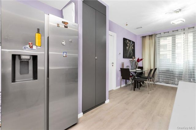 15 W End Avenue 3F, Brooklyn, NY 11235