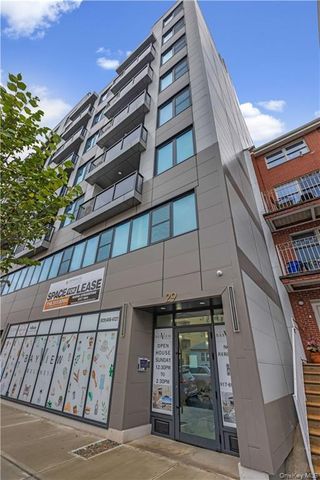 15 W End Avenue 3F, Brooklyn, NY 11235