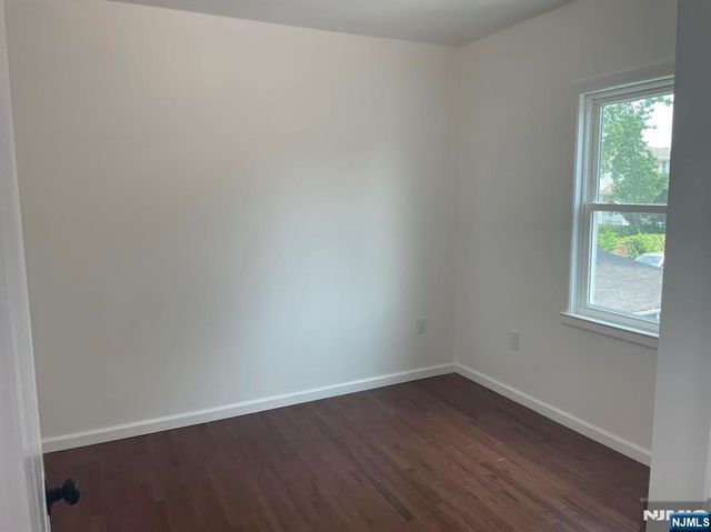 18 Pine Street 2, Lodi, NJ 07644