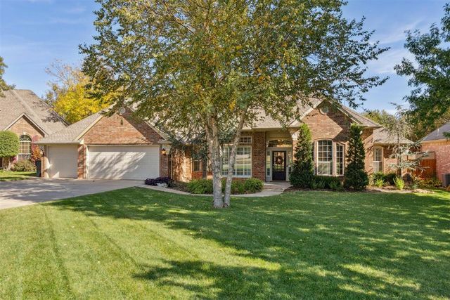 13908 Plantation Way, Edmond, OK 73013