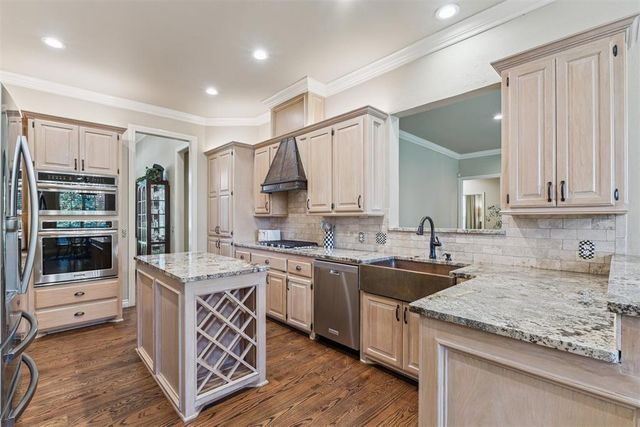 13908 Plantation Way, Edmond, OK 73013