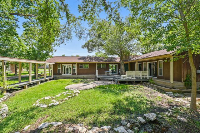 1217 Glade Street, College Station, TX 77840