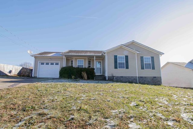 302 Chesire Way, Oak Grove, KY 42262