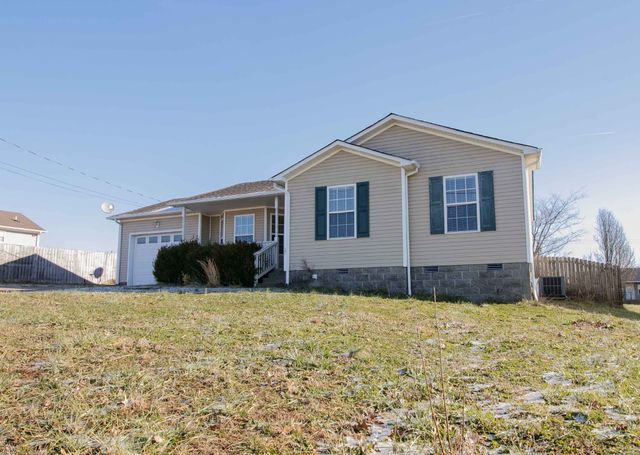 302 Chesire Way, Oak Grove, KY 42262