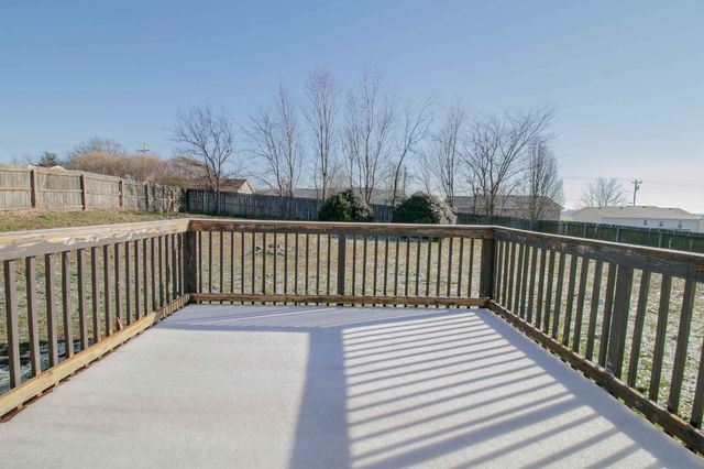 302 Chesire Way, Oak Grove, KY 42262