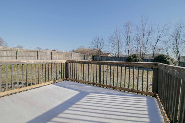 302 Chesire Way, Oak Grove, KY 42262