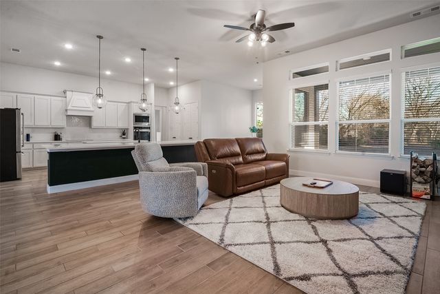 1843 Granite Way, Van Alstyne, TX 75495