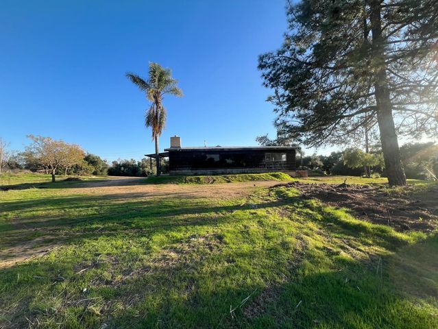 30100 Los Alamos, Murrieta, CA 92563