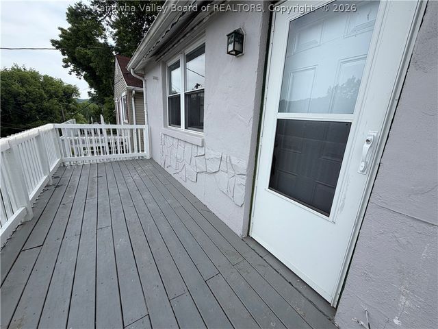 1020 Temple Street, Charleston, WV 25387