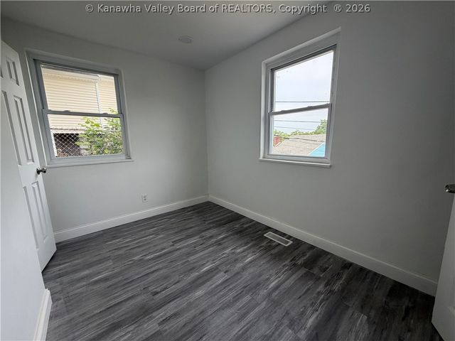 1020 Temple Street, Charleston, WV 25387