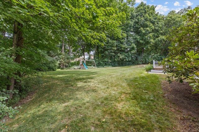 10 Brownell Way, South Burlington, VT 05403